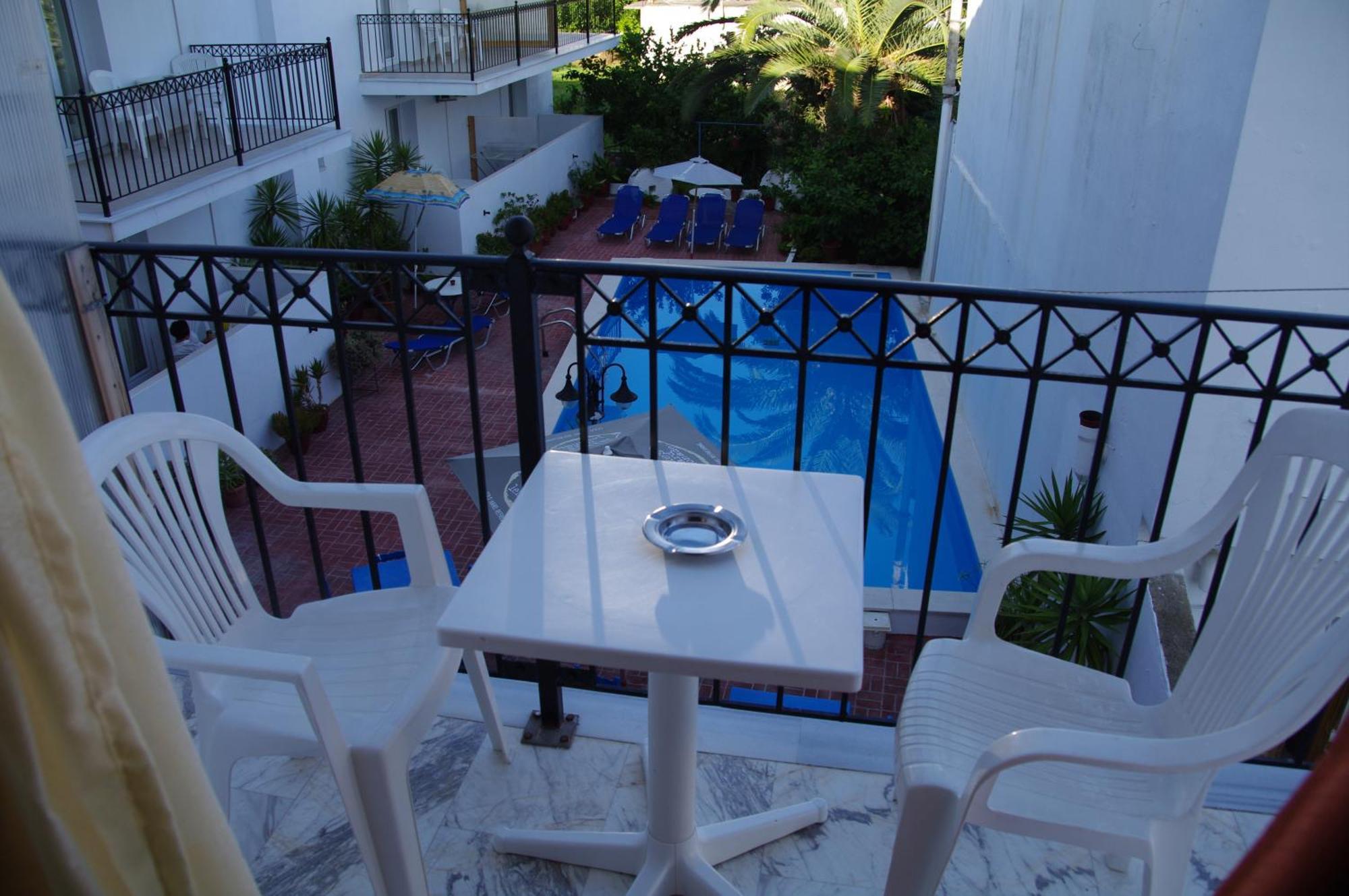 Hotel Marlton Skiathos-stad Buitenkant foto